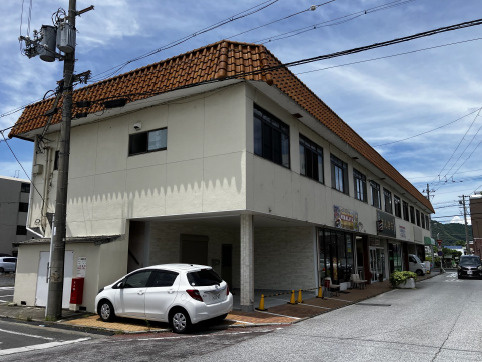 近江八幡市桜宮町の店舗一部