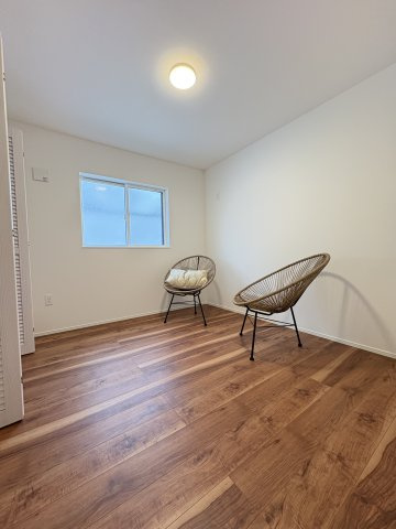 SEA & SUNLIGHT LIVING ― 本鵠沼リゾートハウス C棟 ―の洋室