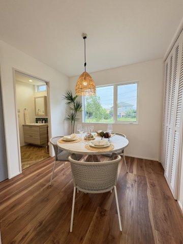 SEA & SUNLIGHT LIVING ― 本鵠沼リゾートハウス C棟 ―のダイニング