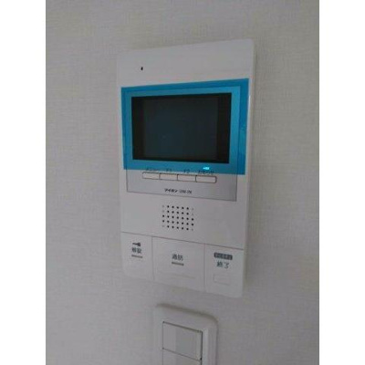 【セキュリティ】 | アズール中央 | モニター付きインターホン♪