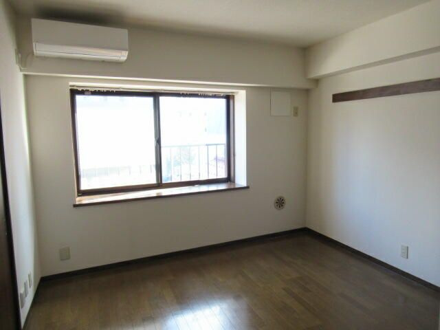 レジデンス白金の居間・リビング