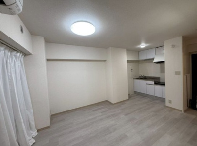 【居間・リビング】 | ヴィラ井荻 | 9.0帖のきれいなLDK。