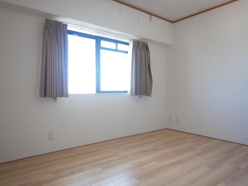 ラ・シャトーサンクの洋室|寝室にいかがでしょうか