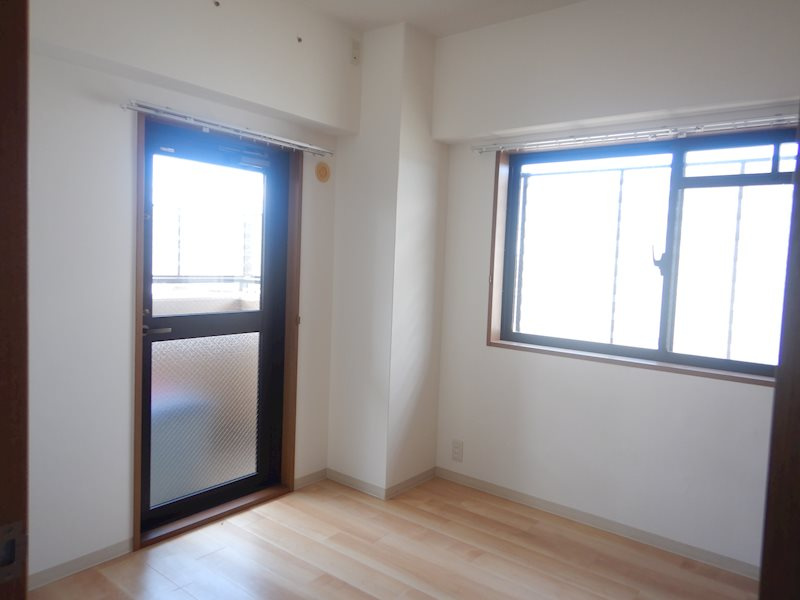 ラ・シャトーサンクの洋室|洋室５帖