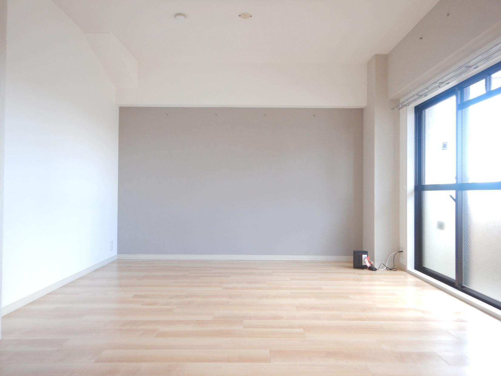 ラ・シャトーサンクの居間・リビング|ゆったりとした居間です