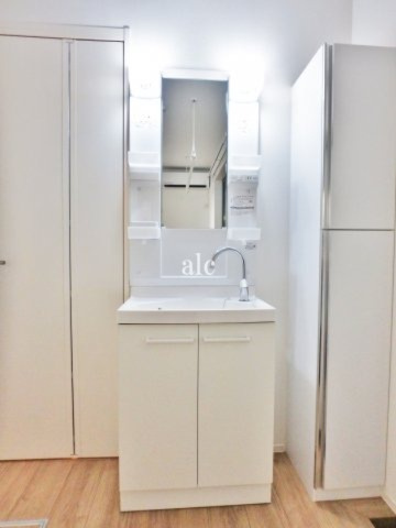 ＳＢＴの独立洗面台|同仕様