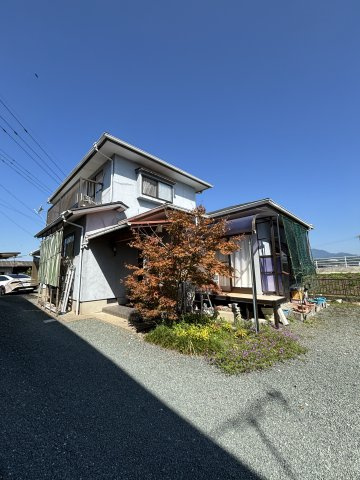 【外観】 | 菊池市赤星 | ☆敷地面積120坪超の中古戸建お預かりしました☆駐車5台以上可能☆