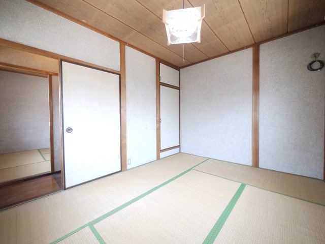 東花尻貸家の和室