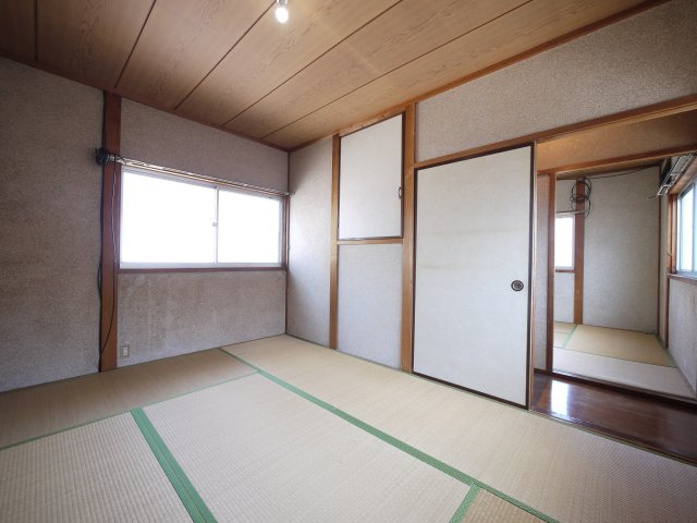 東花尻貸家の和室