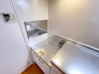 【キッチン】 | Breeze YAMADA【名古屋市賃貸・メゾネット】
