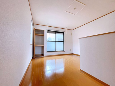 【洋室】 | Breeze YAMADA【名古屋市賃貸・メゾネット】