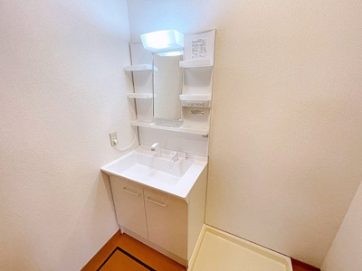 【洗面所】 | Breeze YAMADA【名古屋市賃貸・メゾネット】