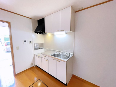 【キッチン】 | Breeze YAMADA【名古屋市賃貸・メゾネット】