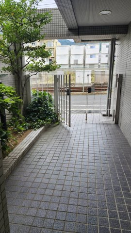 【エントランス】 | ビューライフ六甲