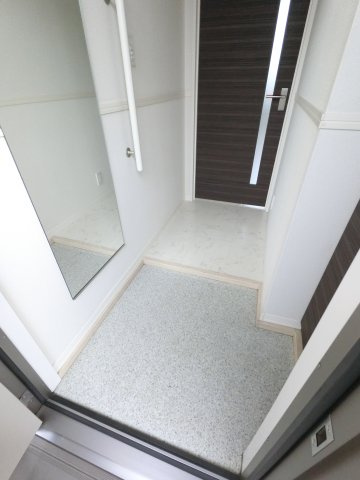 サンモール・アヴァンセの玄関