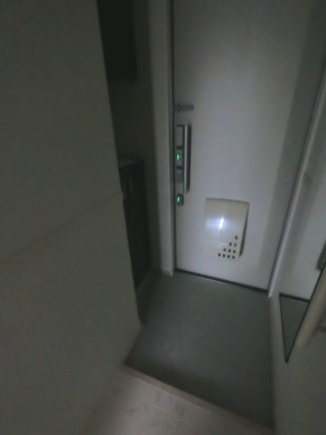 サンモール・アヴァンセの玄関