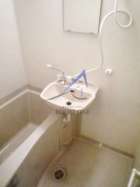 エルプレミア梅島の洗面所|洗面台です。