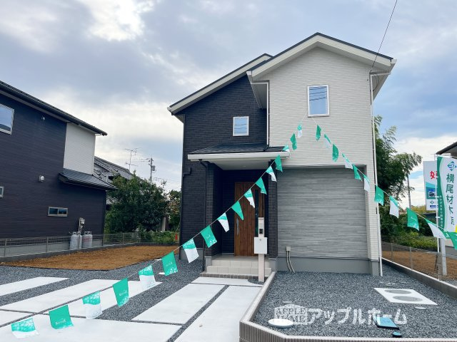 【新築戸建】深谷市荒川 第1期 の外観|資料請求、お電話でのお問合せ、いつでも丁寧に対応させていただきます！不動産業界のプロフェッショナルが集う弊社にぜひ一度ご相談ください！