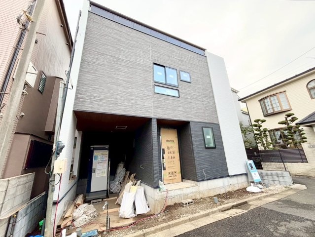 板橋区弥生町　新築戸建の外観|2025年11月完成予定！

現地ご見学希望・資料請求などお気軽にお問い合わせ下さい！
03-5990-5201