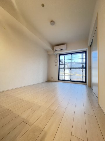 大阪市旭区千林１丁目の賃貸マンションの居間・リビング