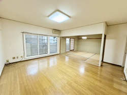 芳川ハイツ１号棟　中央区恩地町