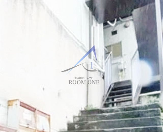 アパートメント四季のエントランス|エントランスです。