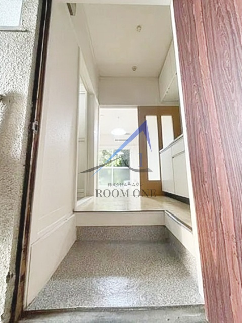 アパートメント四季の玄関|玄関です。