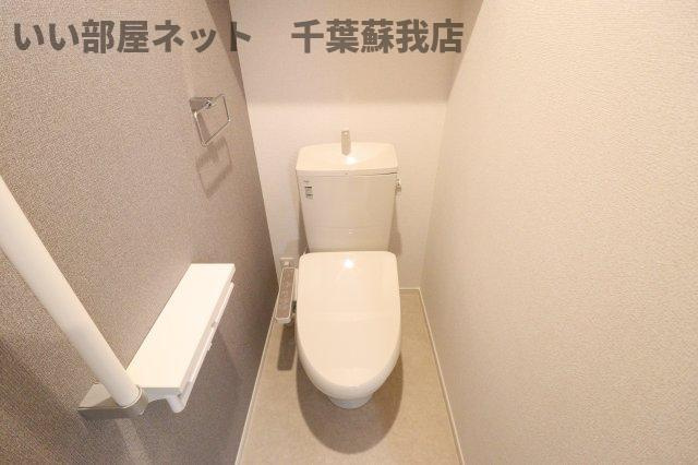 ヴィラ・オアシスのトイレ|ゆったりとした空間のトイレです