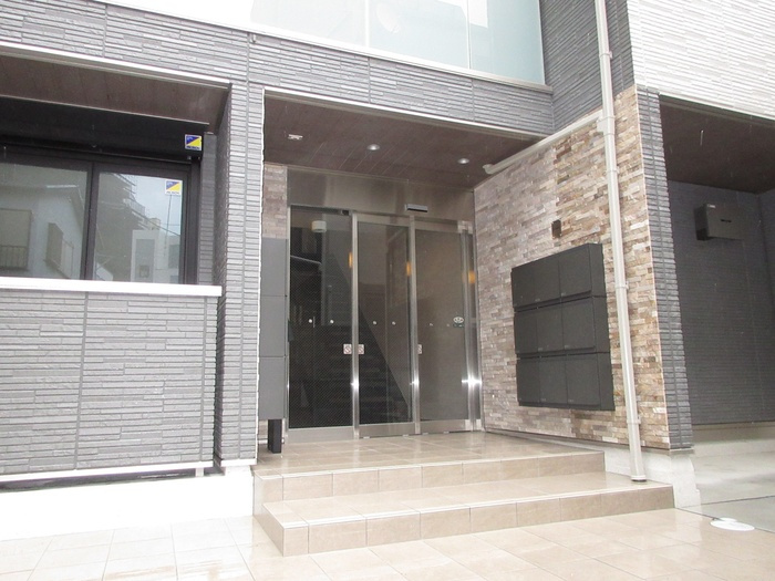 ルポゼのエントランス