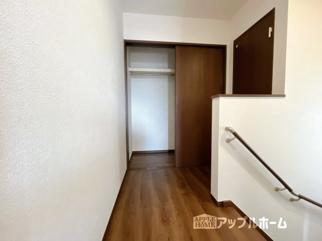 深谷市原郷 新築一戸建て 第5期 全11棟の収納|2階ホールにも収納スペースあり