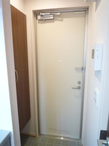 Bright Halu 　westの玄関