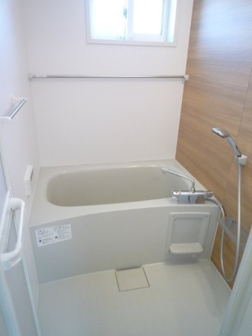 Bright Halu 　westの浴室