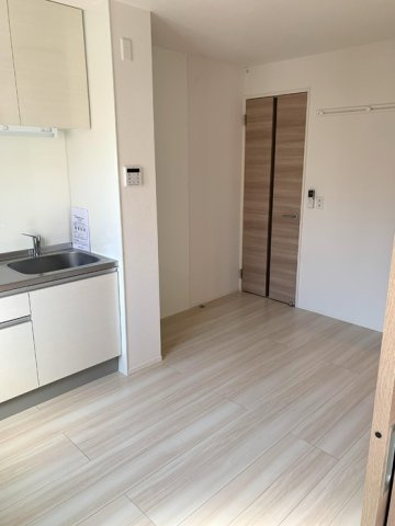 ラリュール赤塚Ⅰの居間・リビング