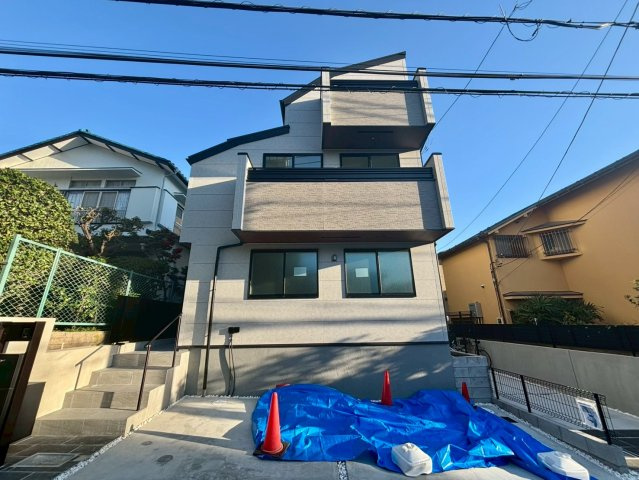 世田谷区野毛3丁目　新築戸建　残1棟