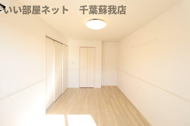 ヴィラ・オアシスの寝室|ゆとりの広さです