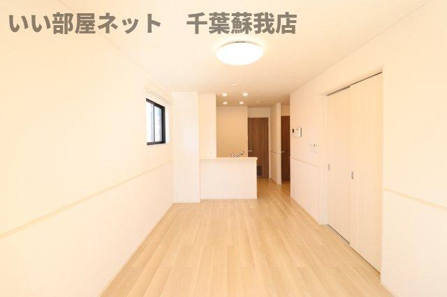 ヴィラ・オアシスの居間・リビング|使いやすいリビングです