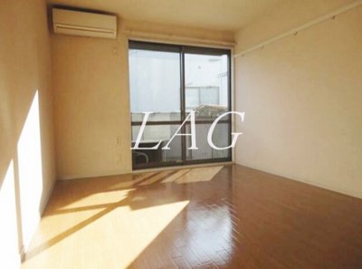 【居間・リビング】 | コーポＳＡＫＵＲＡ | 洋室のお部屋です。