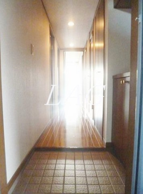 【玄関】 | ラ・ポーム | 玄関です。