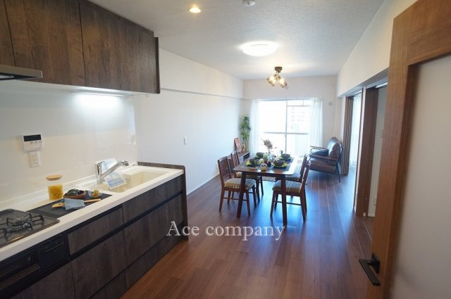 【居間・リビング】 | ファミールハイツ城東A棟 | 【LDK：12.4帖】