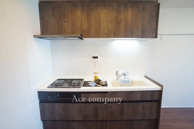 【キッチン】 | ファミールハイツ城東A棟 | システムキッチン新調です☆3口ガスコンロ☆