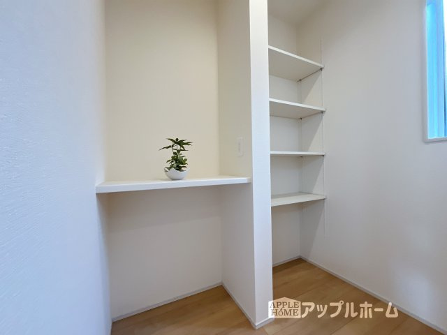 【新築戸建】深谷市上野台 全1棟の収納|パントリー収納も付いてます