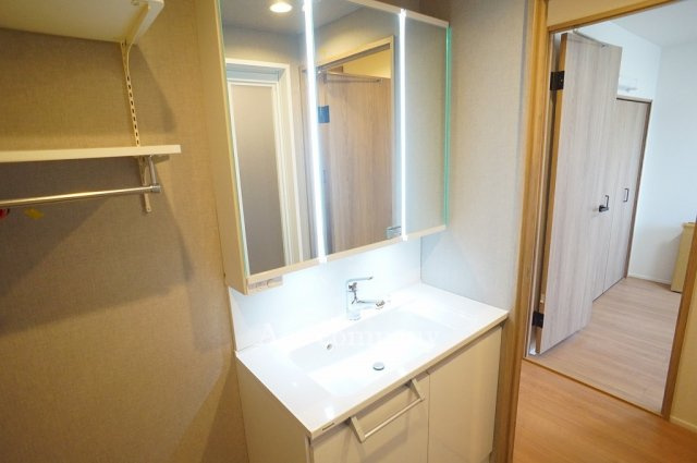 【独立洗面台】 | 天王寺スカイハイツ | 洗面台新調です☆
