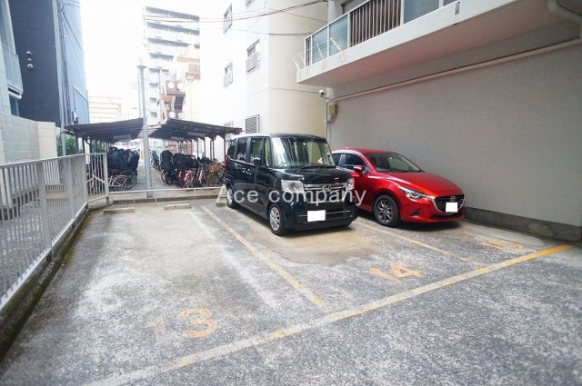 【駐車場】の画像