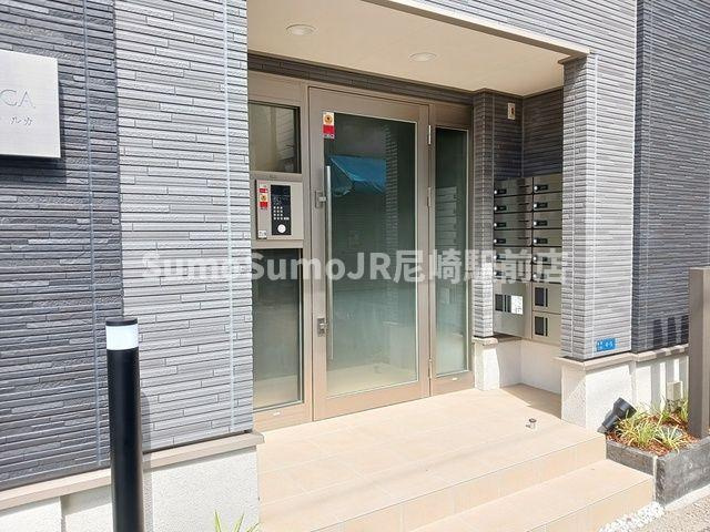 ラグーナ　ルカのエントランス|ゆとりのあるエントランスです