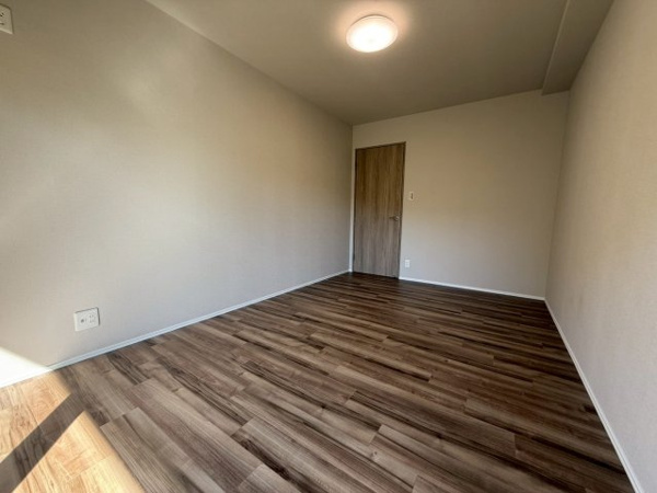 【洋室】 | 洋室2-②