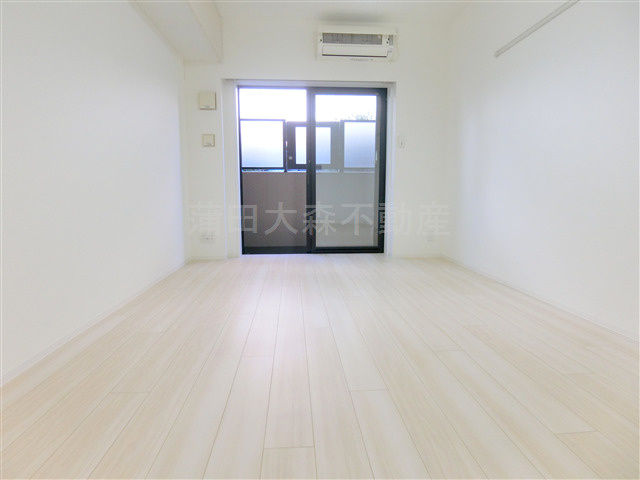 ブライズ大森東SEIの居間・リビング