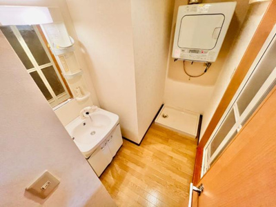 【洗面所】 | グレイスシャトー２１ | 洗面脱衣室