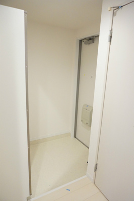 【玄関】 | リブリ・ゼン | 落ち着いた玄関です