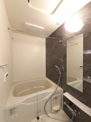 【浴室】 | フォーシーズン千葉 | ゆったり過ごせるお風呂です