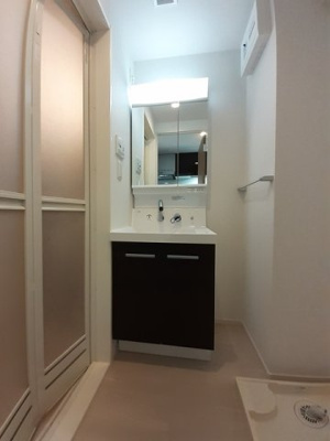【洗面所】 | フォーシーズン千葉 | 使いやすい洗面所です